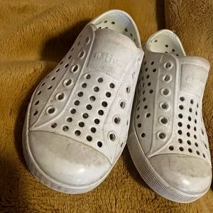 Toddler C7 white natives